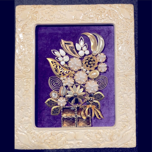 Other - FANTASTIC FRAMED JEWELRY ART COLLAGE. OOAK UNIQUE! Wedding/House warming Gift 🎁